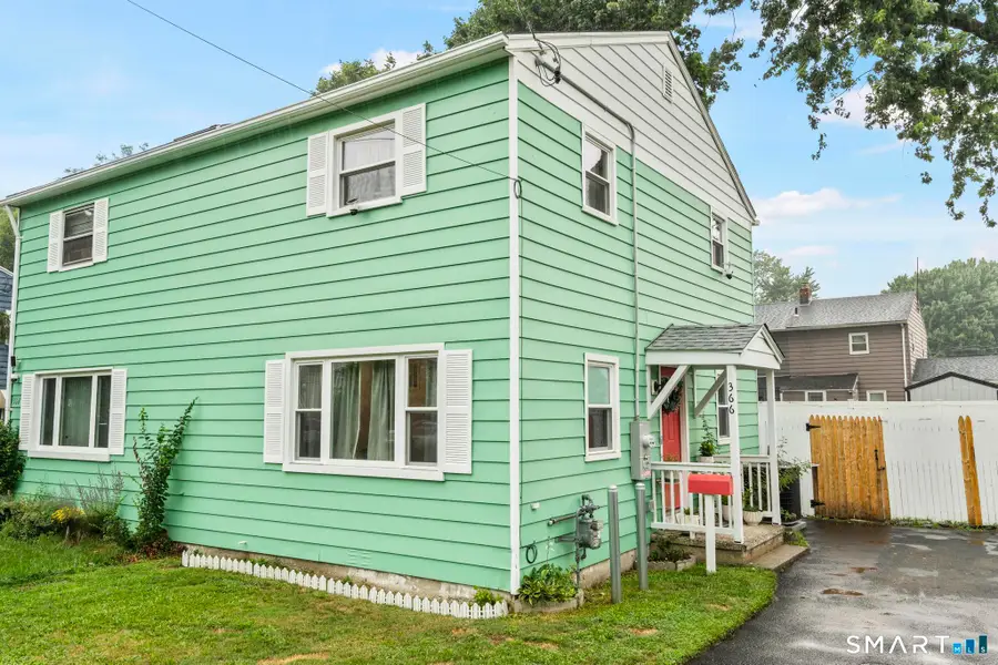 366 Columbus Avenue, Stratford, CT 06615 - #2