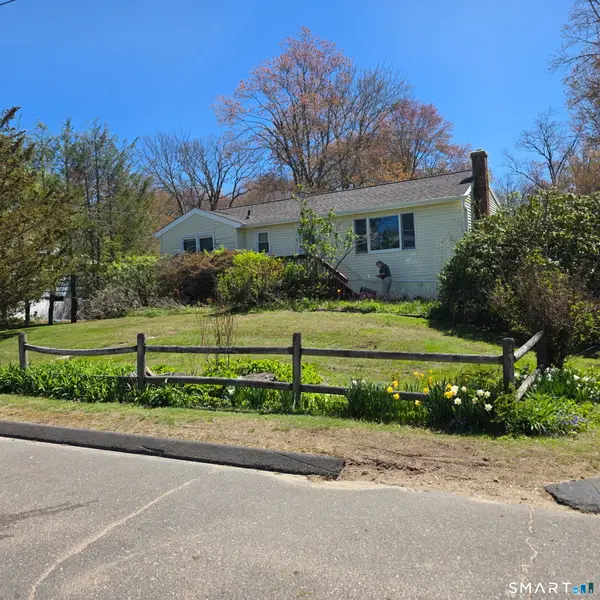 6 Colonial Drive, Prospect, CT 06712