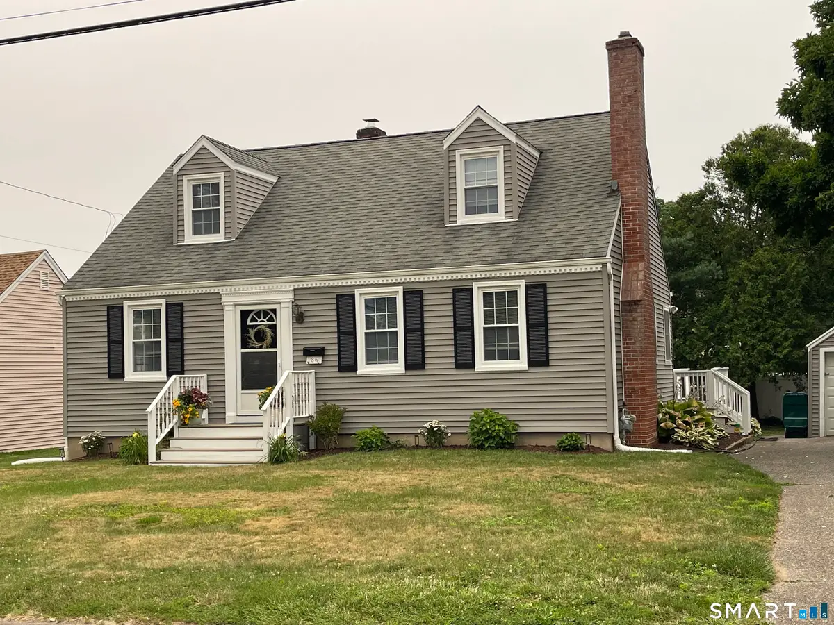 86 Ferndale Avenue, Stratford, CT 06614 - #1