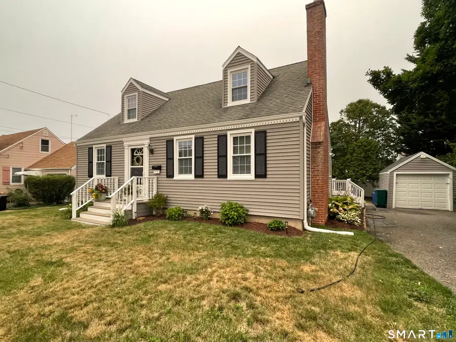 86 Ferndale Avenue, Stratford, CT 06614 - #2