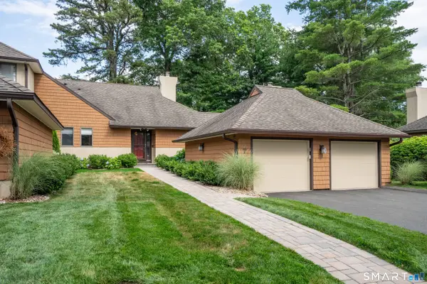 7 Kensington Park #7, Bloomfield, CT 06002