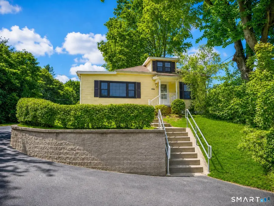 5167 Main Street, Trumbull, CT 06611 - #2