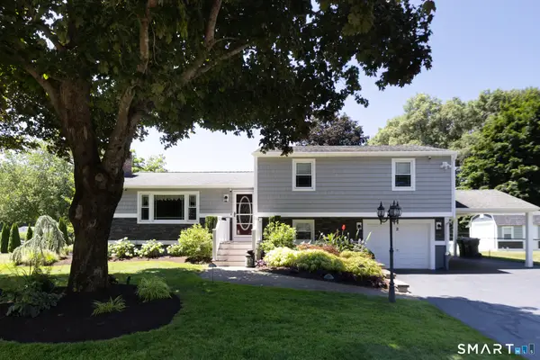 2 Woodridge Court, Southington, CT 06489