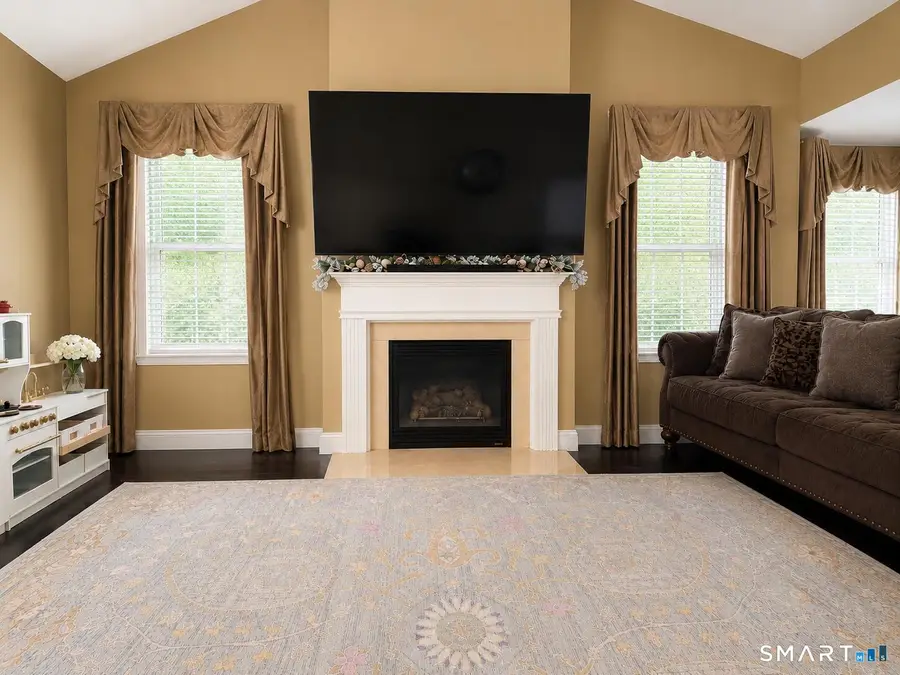 52 Faith Lane #52, Danbury, CT 06810 - #2