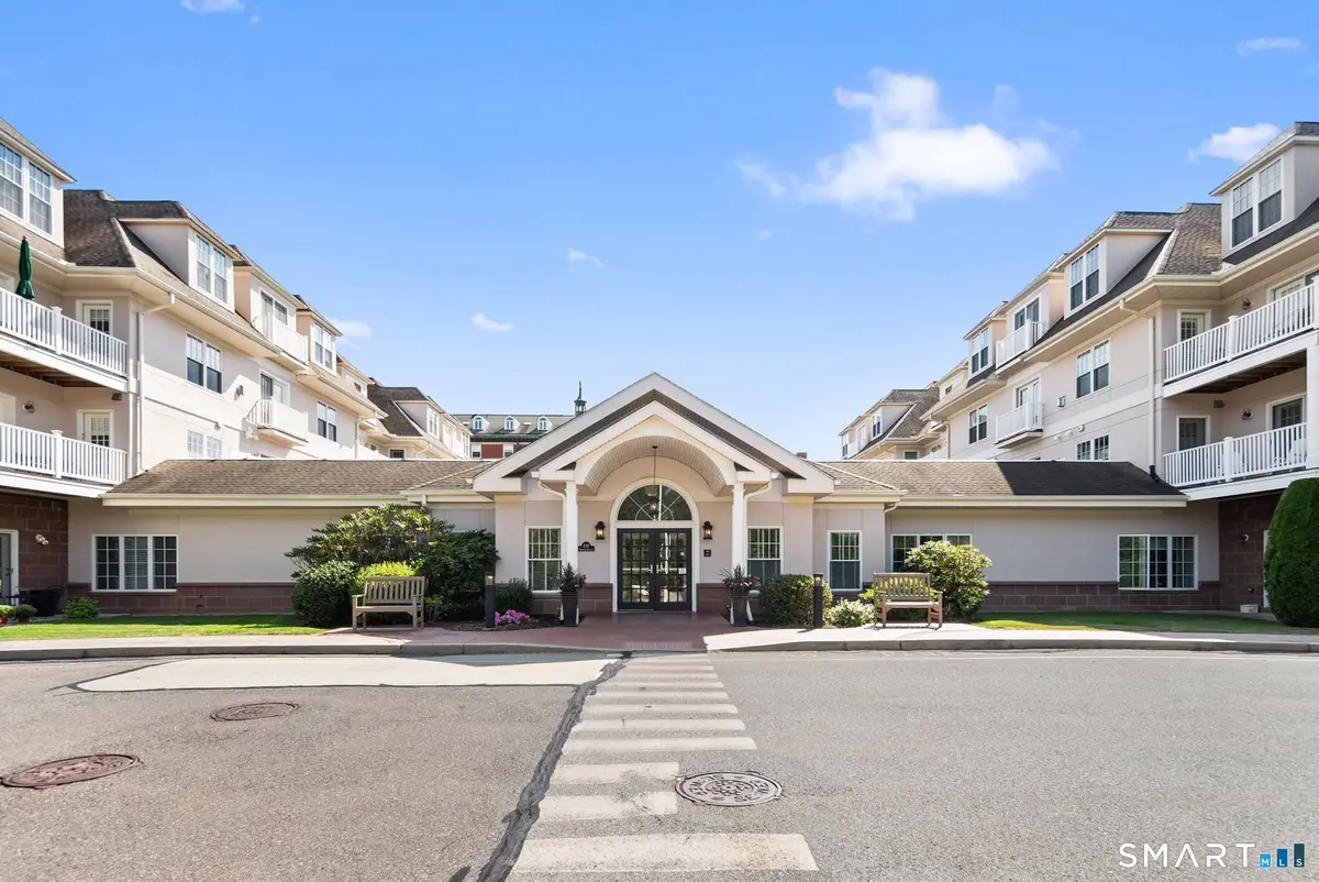 237 Fern Street #211E, West Hartford, CT 06119 - #1