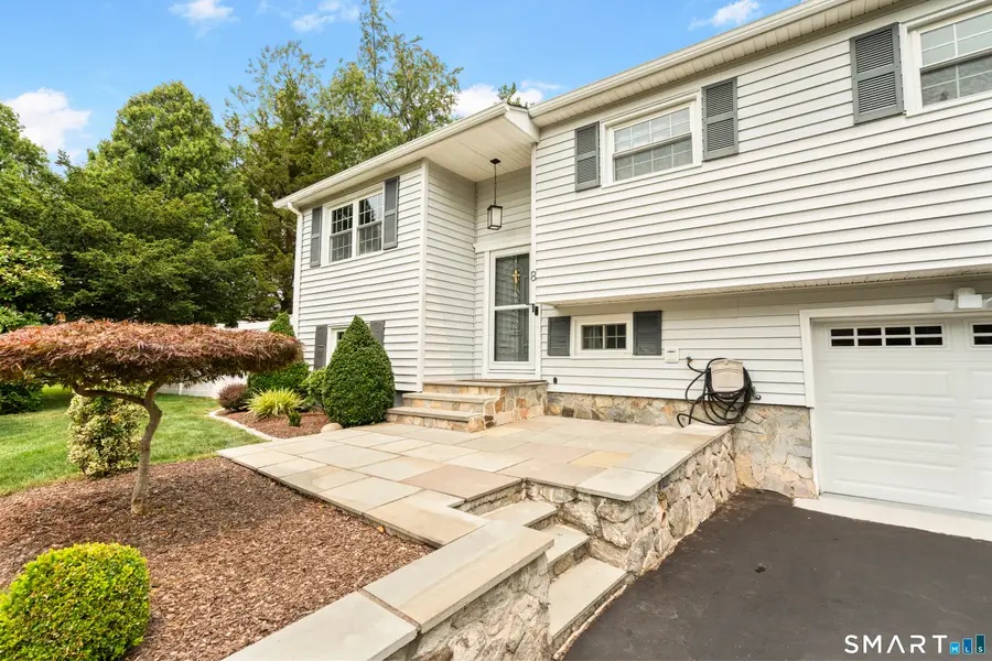 8 Country Club Road, Norwalk, CT 06851 - #3