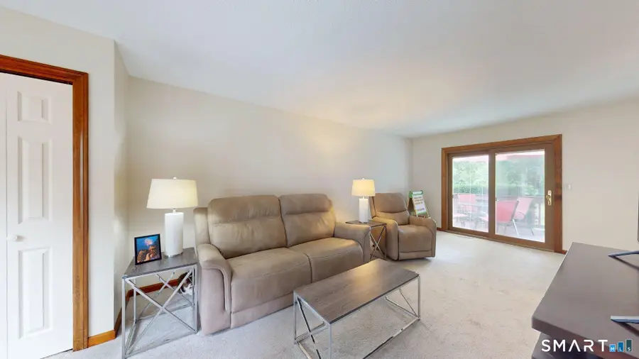 91 Carriage House #91, Enfield, CT 06082 - #2