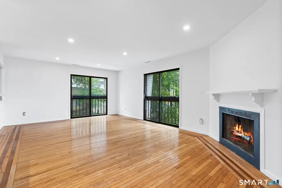 1 Valley Road #202, Stamford, CT 06902 - #3