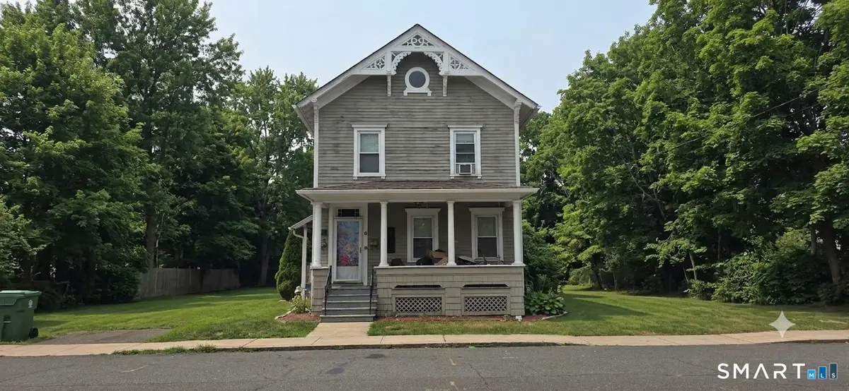 8 Chestnut Street, Windsor Locks, CT 06096 - #1