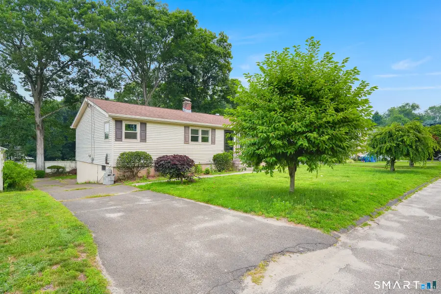 85 Bagley Terrace, Waterbury, CT 06705 - #3