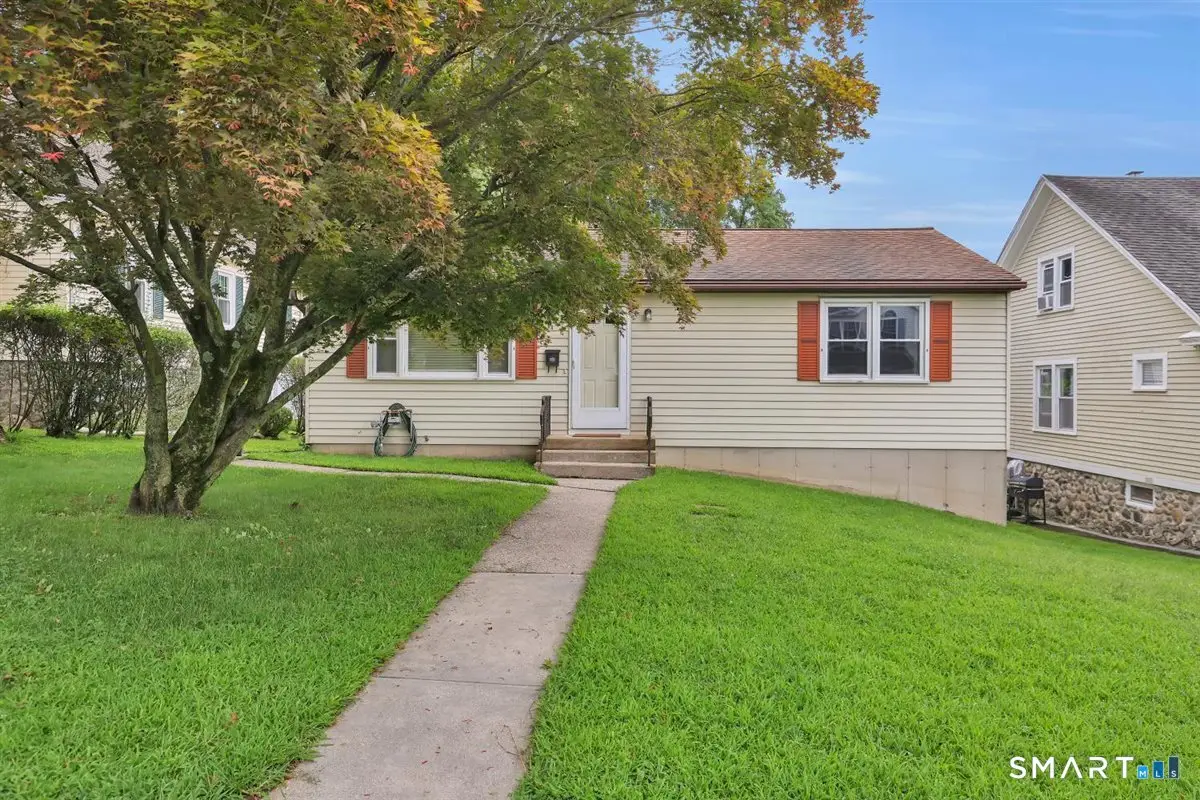 84 Fairlawn Avenue, Waterbury, CT 06705 - #1