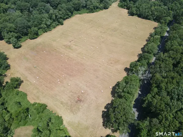 Westbrook Road, Essex, CT 06426