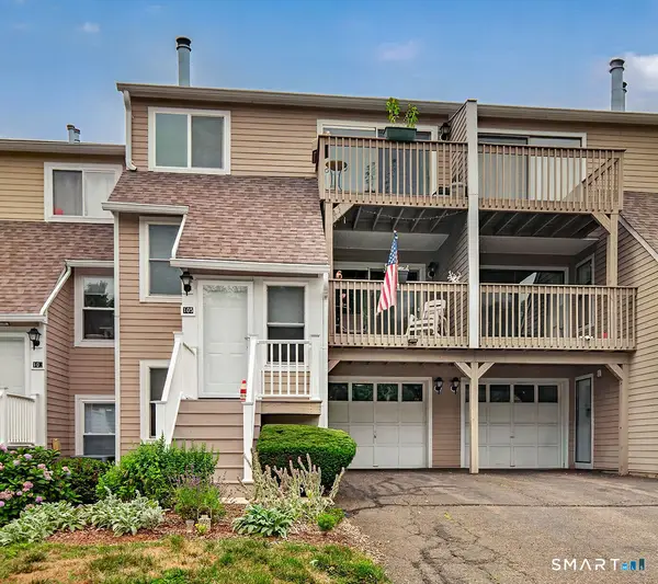 105 Peddlars Drive #105, Branford, CT 06405