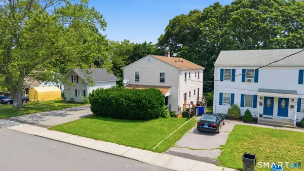 102 Brandegee Avenue, Groton, CT 06340