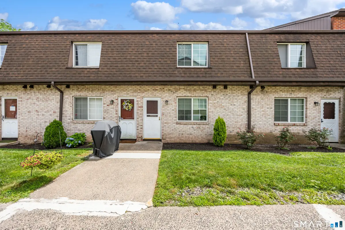 921 Hamilton Avenue #13, Waterbury, CT 06706 - #1