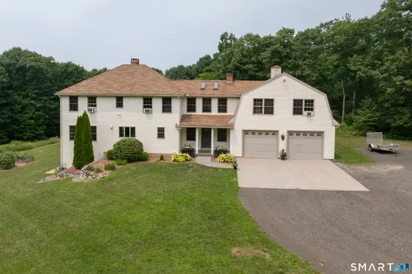13 Woodridge Drive, Barkhamsted, CT 06063