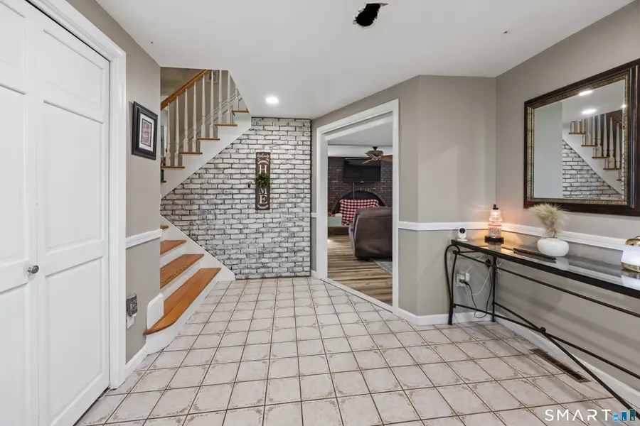 16 Indian Hill Road, Northford, CT 06472 - #3