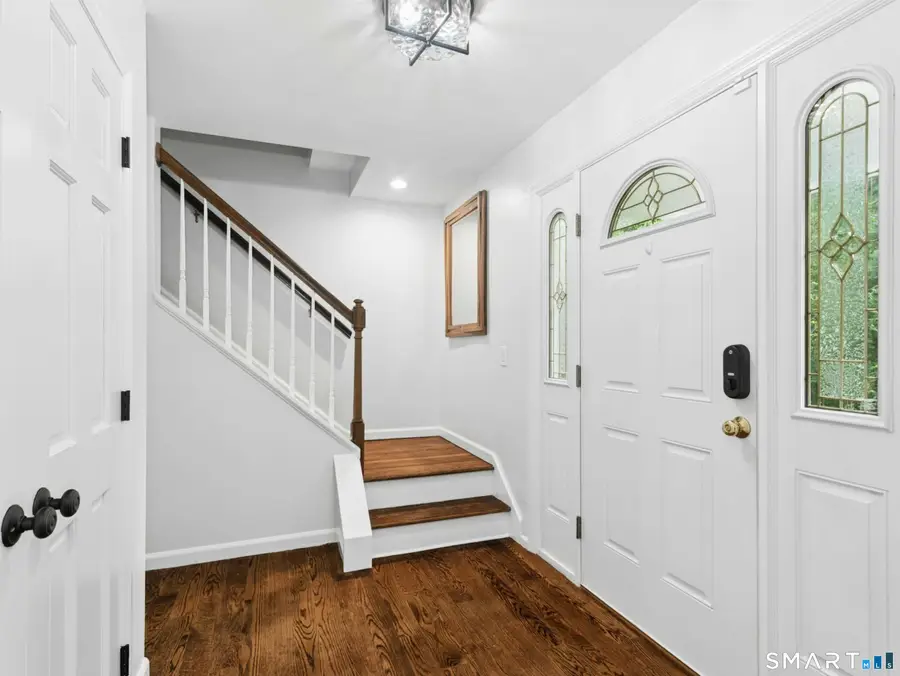 9 Nursery Court, Norwalk, CT 06850 - #3