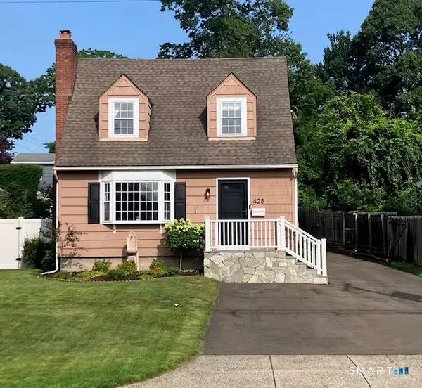 428 Welchs Point Road, Milford, CT 06460