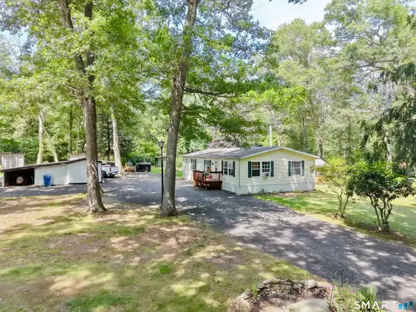 27 August Drive, Brooklyn, CT 06234