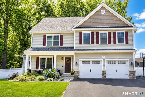 46 Old Oak Court, Southington, CT 06489