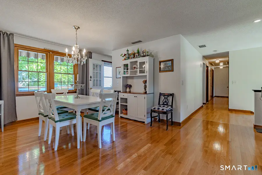 5 Urban Lane, Newington, CT 06111 - #2
