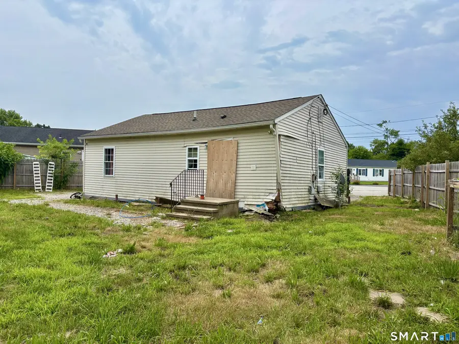 16 Utica Court, Groton, CT 06340 - #3