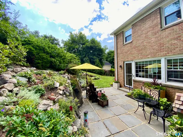 55 Heritage Hill Road #55, New Canaan, CT 06840