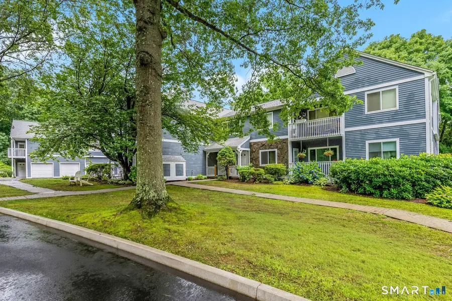 215 Windgate Circle #E, Monroe, CT 06468 - #3