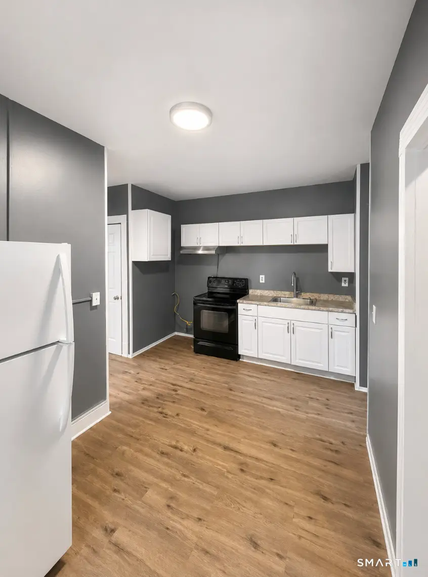 42-44 Redding Street, Hartford, CT 06114 - #3