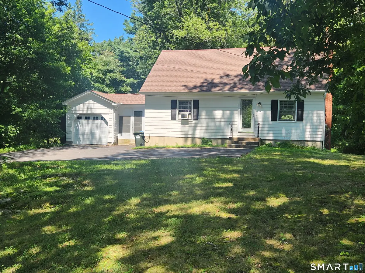 7 Pine Street, Norwich, CT 06360 - #1
