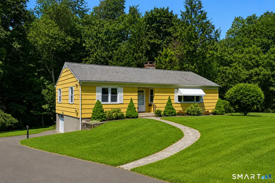 30 Maple Row, Bethel, CT 06801 - #3