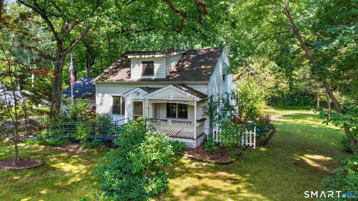 42 Ezra Street, North Haven, CT 06473 - #1