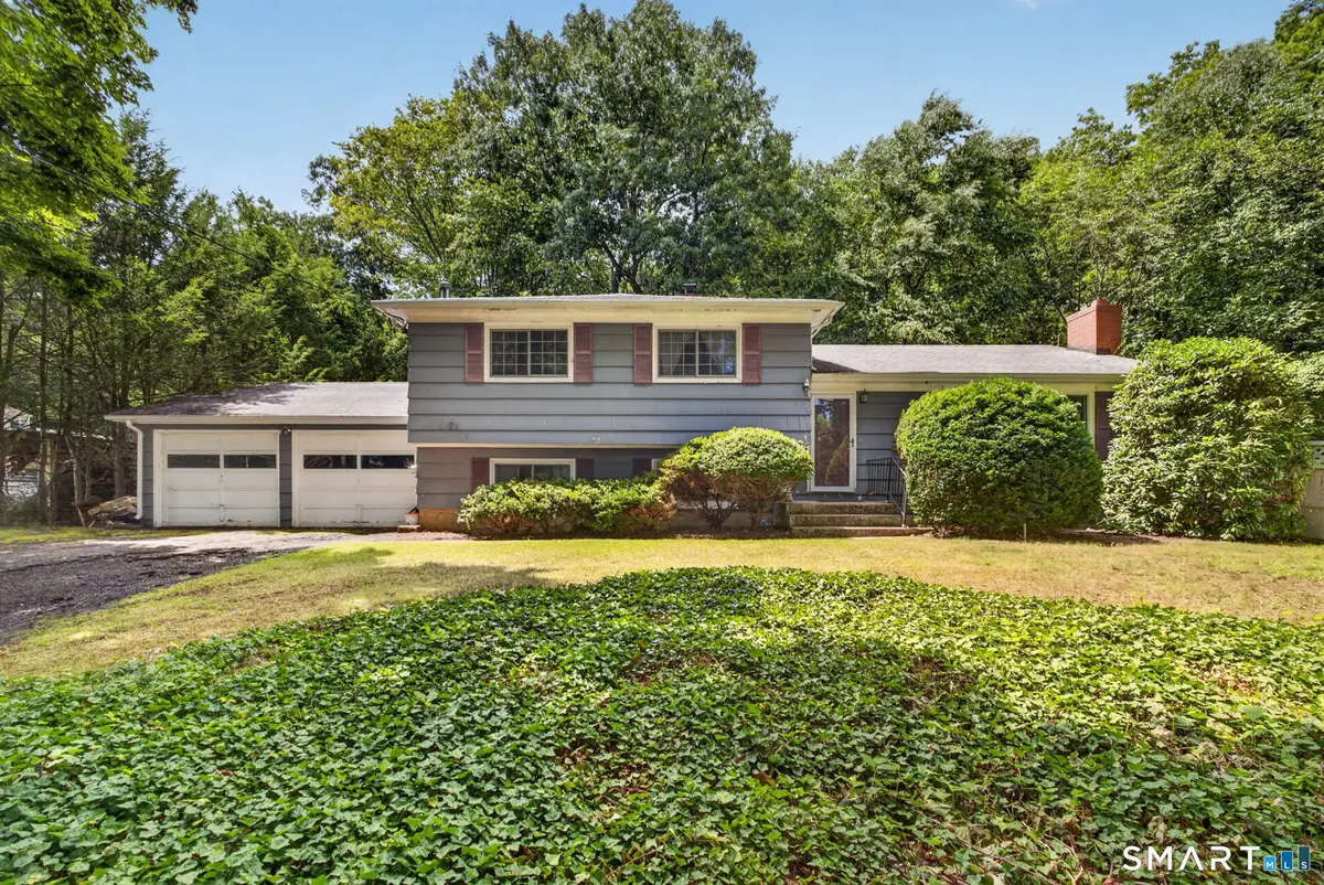 1526 Hartford Turnpike, North Haven, CT 06473 - #1