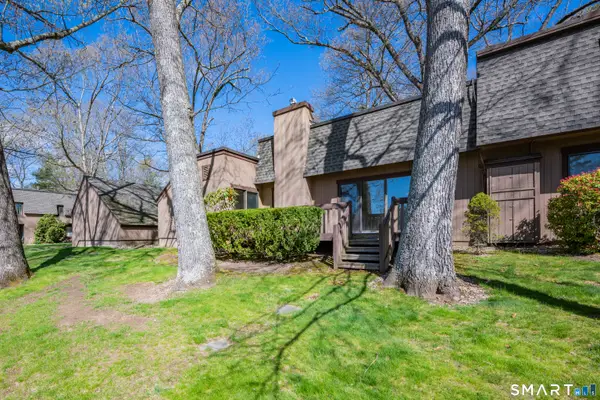 14 Canterbury Lane #14, Avon, CT 06001