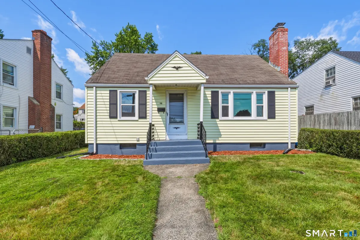 98 Mountain Street, Hartford, CT 06106 - #1