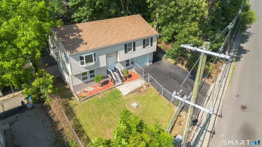 231 Long Hill Road, Waterbury, CT 06704 - #2