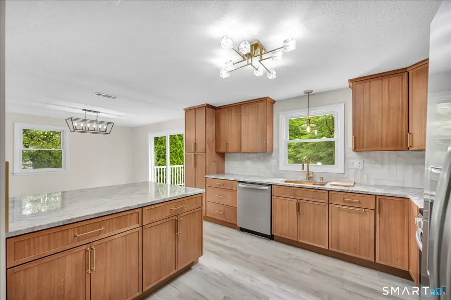 22 Settler Circle, Windsor, CT 06095 - #2