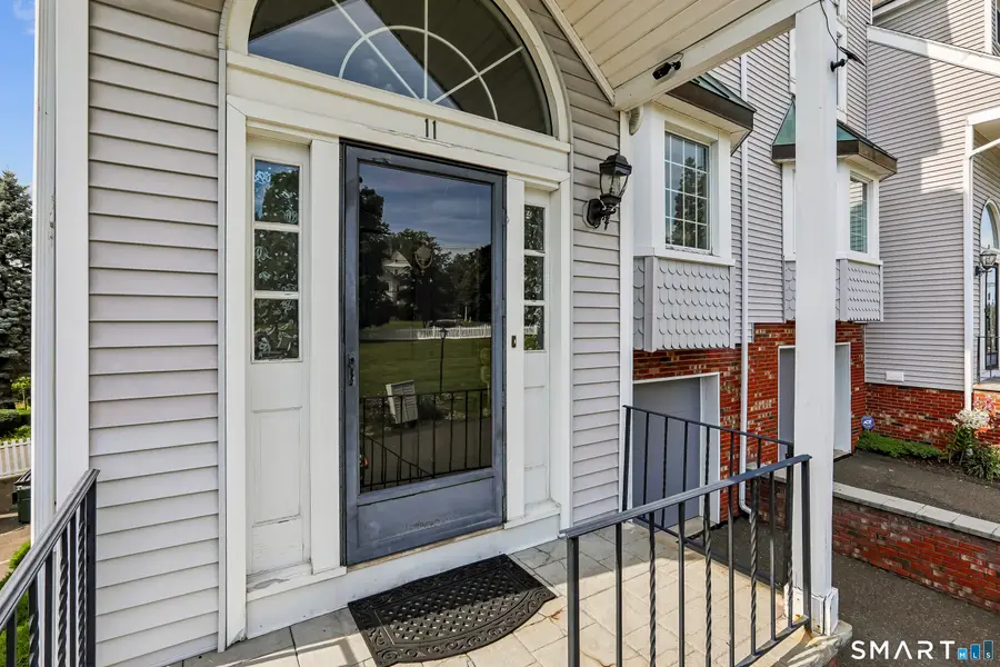 130 Deer Hill Avenue #11, Danbury, CT 06810 - #3
