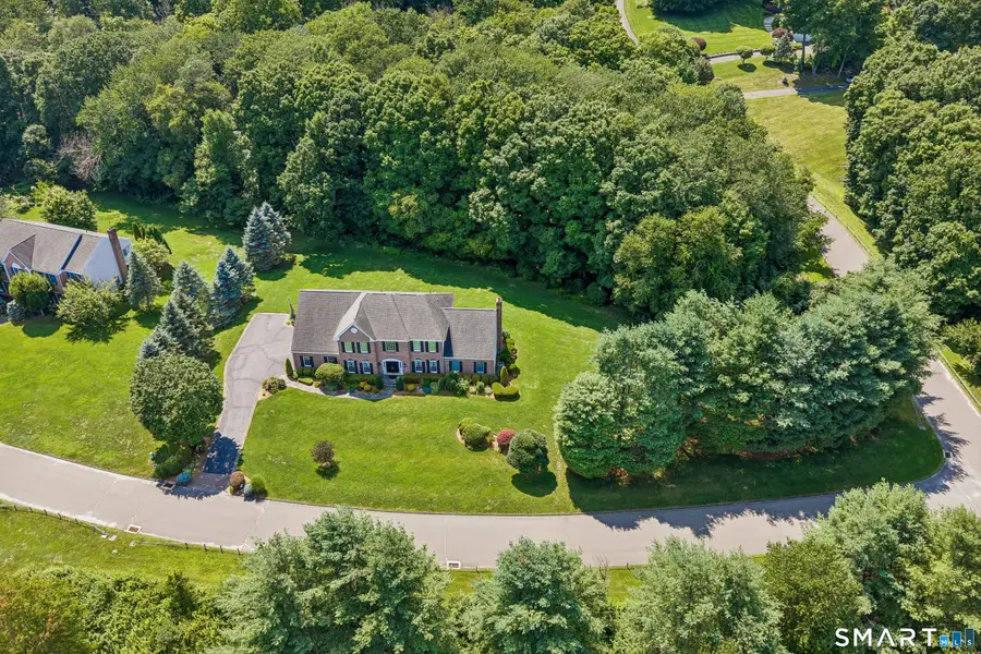 2 Pond View Drive, Newtown, CT 06470 - #2