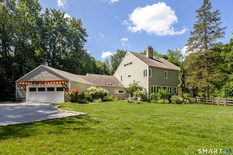 3 Ridge Road, Weston, CT 06883 - #3