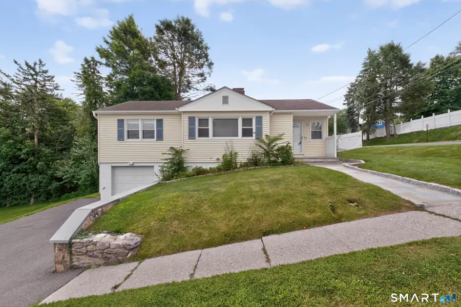 10 Seeley Street, Danbury, CT 06810 - #3