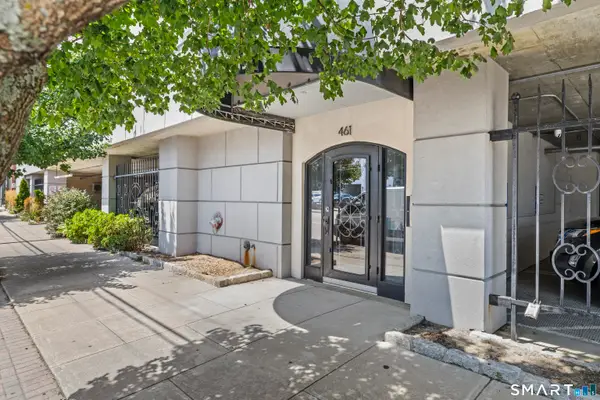 461 Bank Street #604, New London, CT 06320