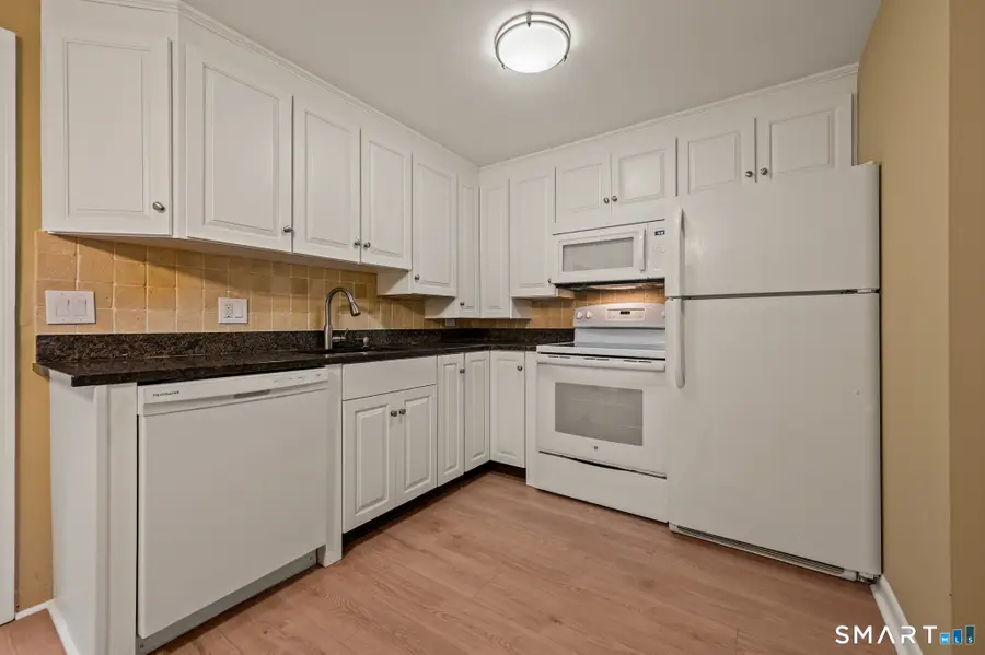 1581 Meriden Waterbury Turnpike #8, Southington, CT 06489 - #3