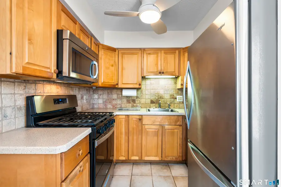 215 Beach Street #2G, West Haven, CT 06516 - #2