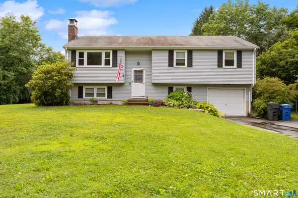 32 Hickory Road, Colchester, CT 06415
