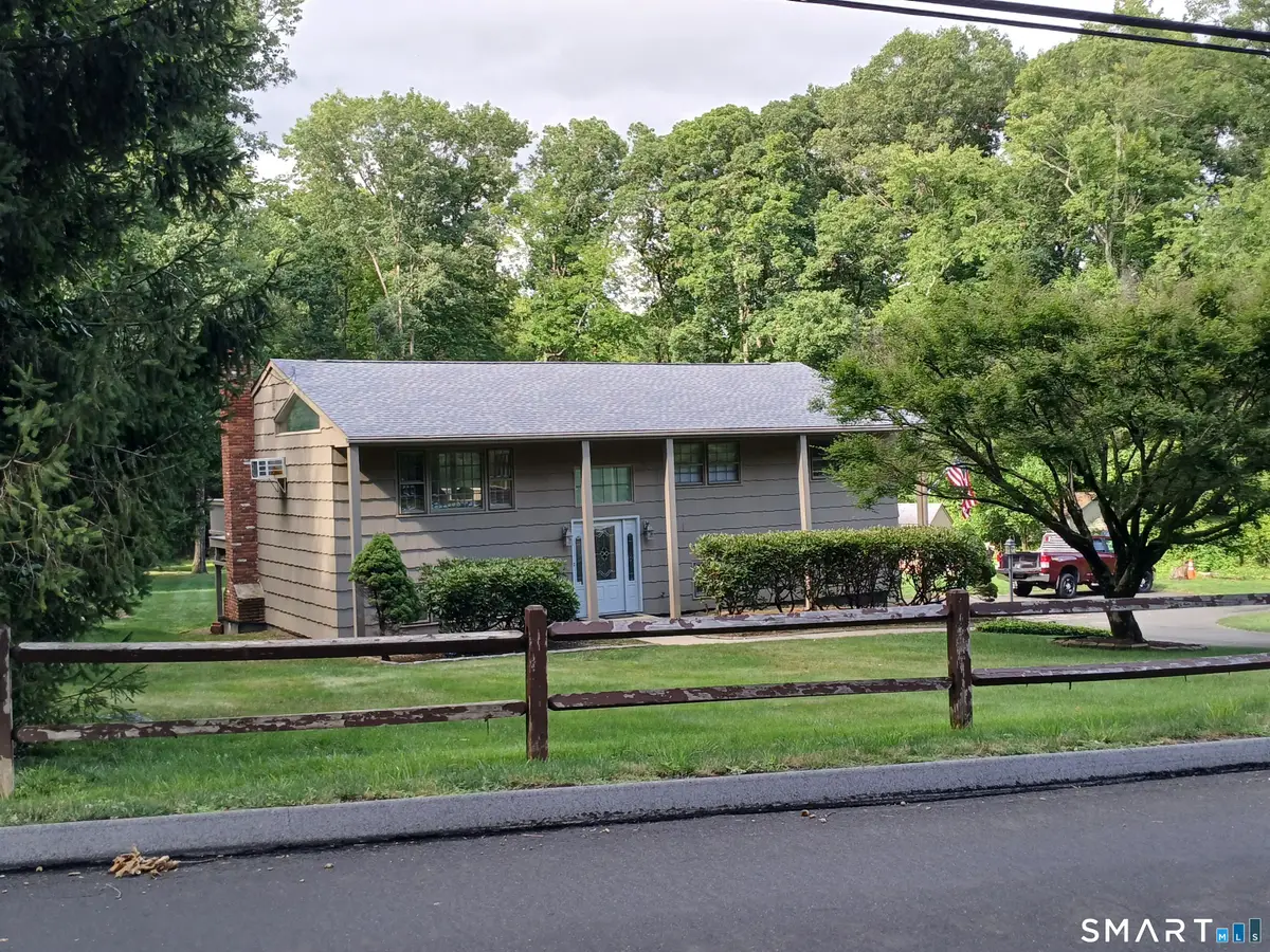 40 Huckleberry Hill Road, Brookfield, CT 06804 - #1