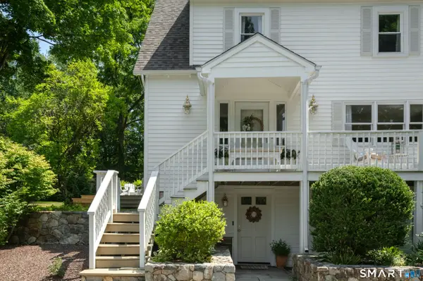 267 Newtown Turnpike, Weston, CT 06883