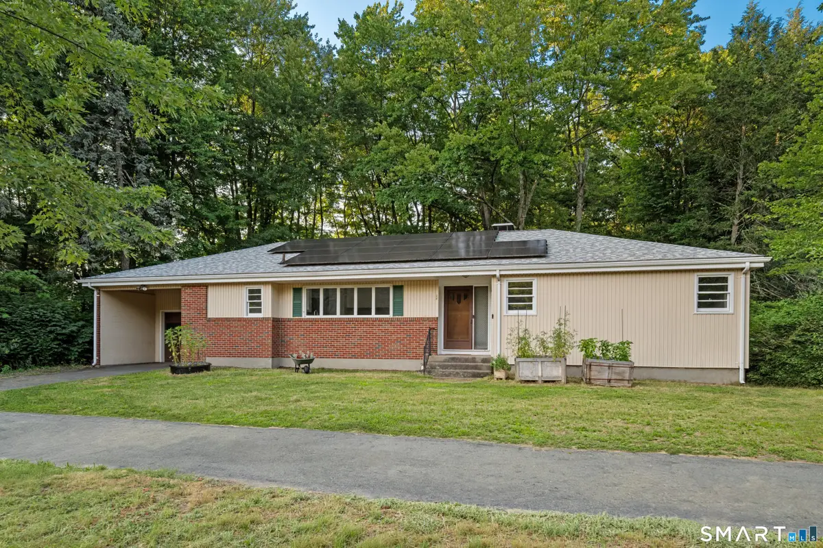 24 East Wintonbury Avenue, Bloomfield, CT 06002 - #1