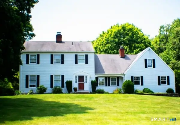323 Watertown Road, Middlebury, CT 06762